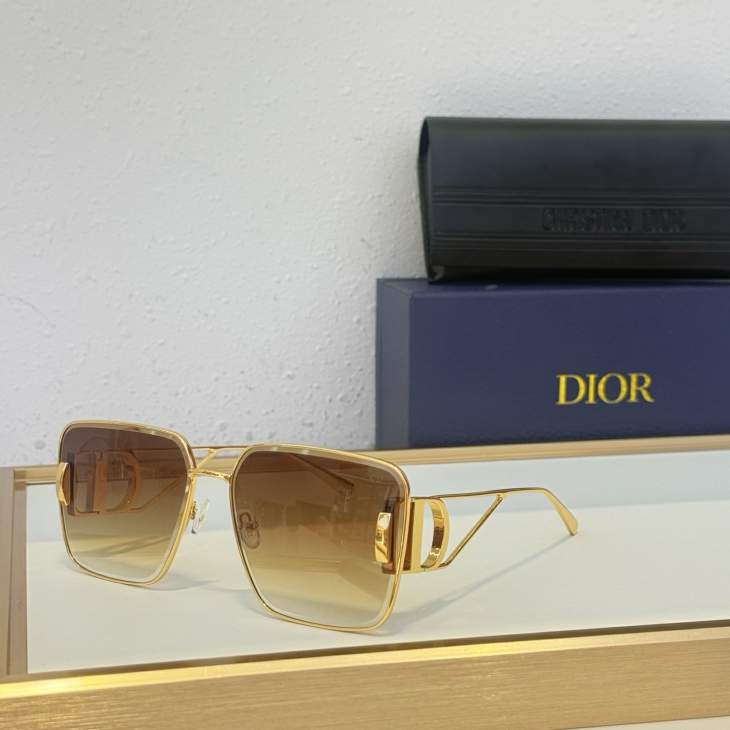 Picture of Dior Sunglasses _SKUfw76011330fw